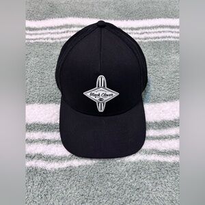 Black Clover 🍀 Live Lucky Black Golf Trucker Cap - L/XL